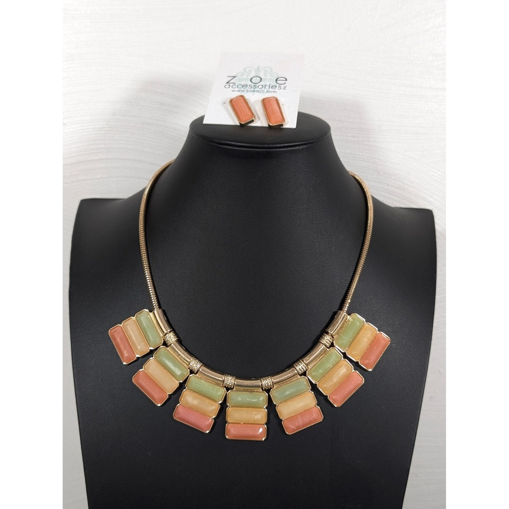 Zoe Accessories‎ Necklace & Earring Set Green Peach Gold Tone New 20"
